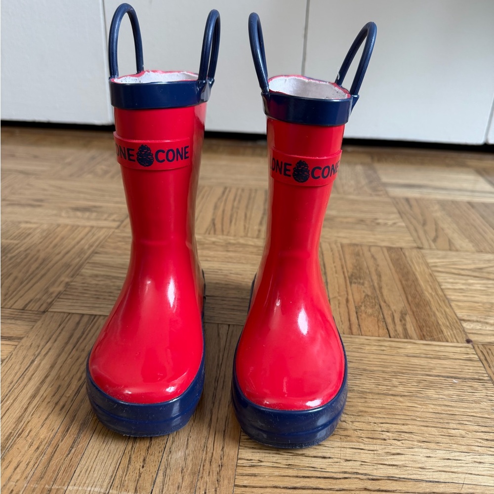 Lone Cone Toddler Red Rain Boots - Picture 2 of 7